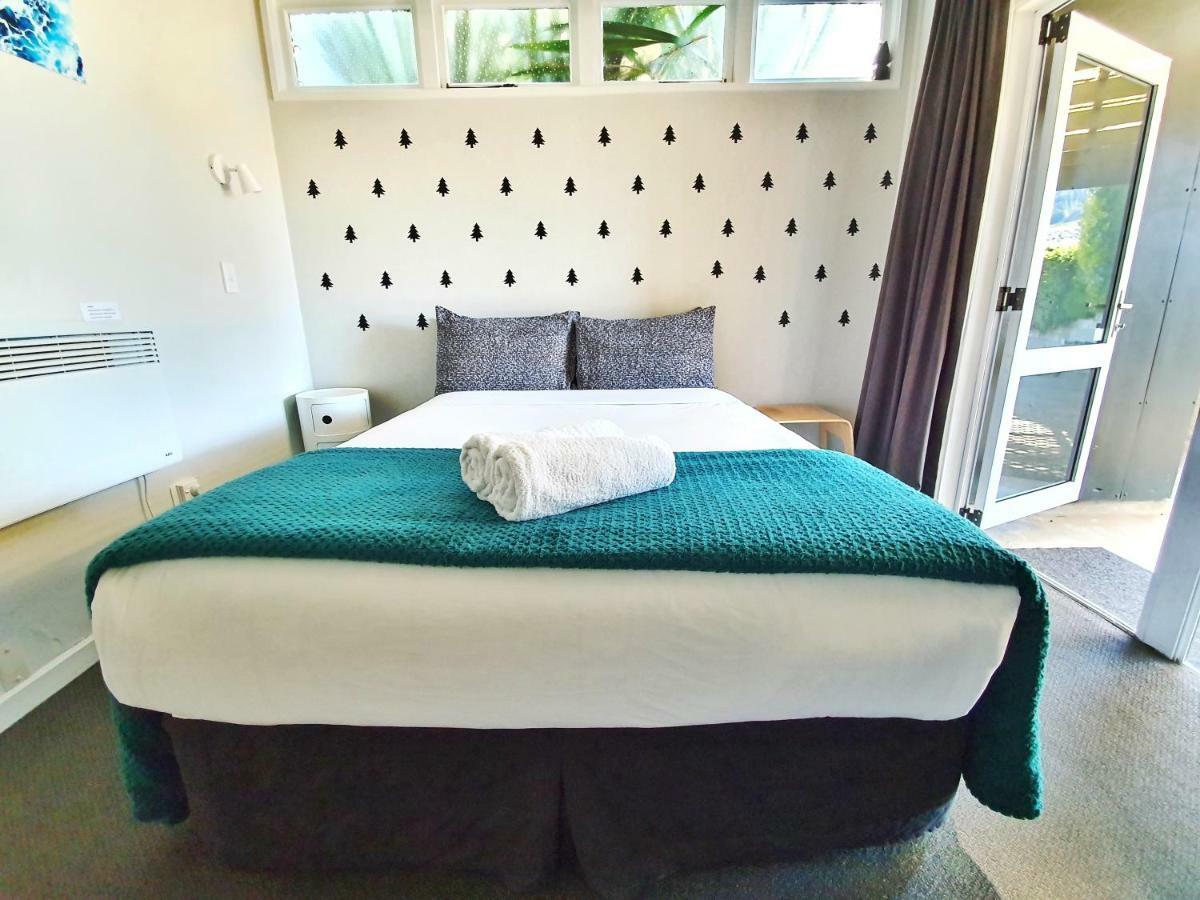Bumbles Backpackers Hostel Queenstown