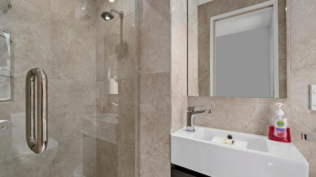 Apartment Penrich Court *