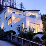 Hensman Haven - Queenstown Holiday Home