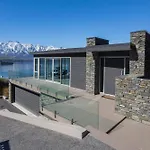 The Views And Spa By Staysouth