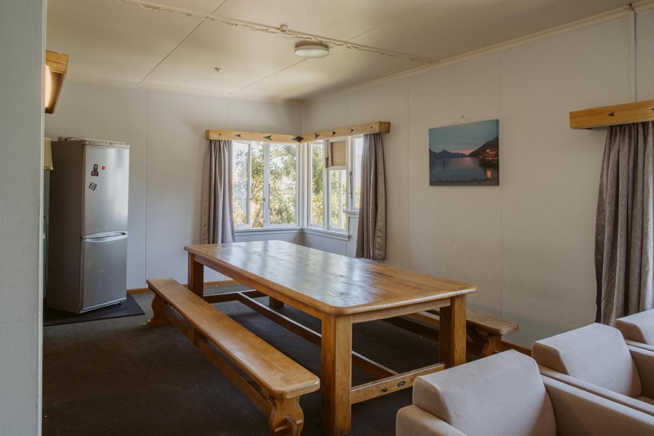 Hippo Backpackers Hostel Queenstown