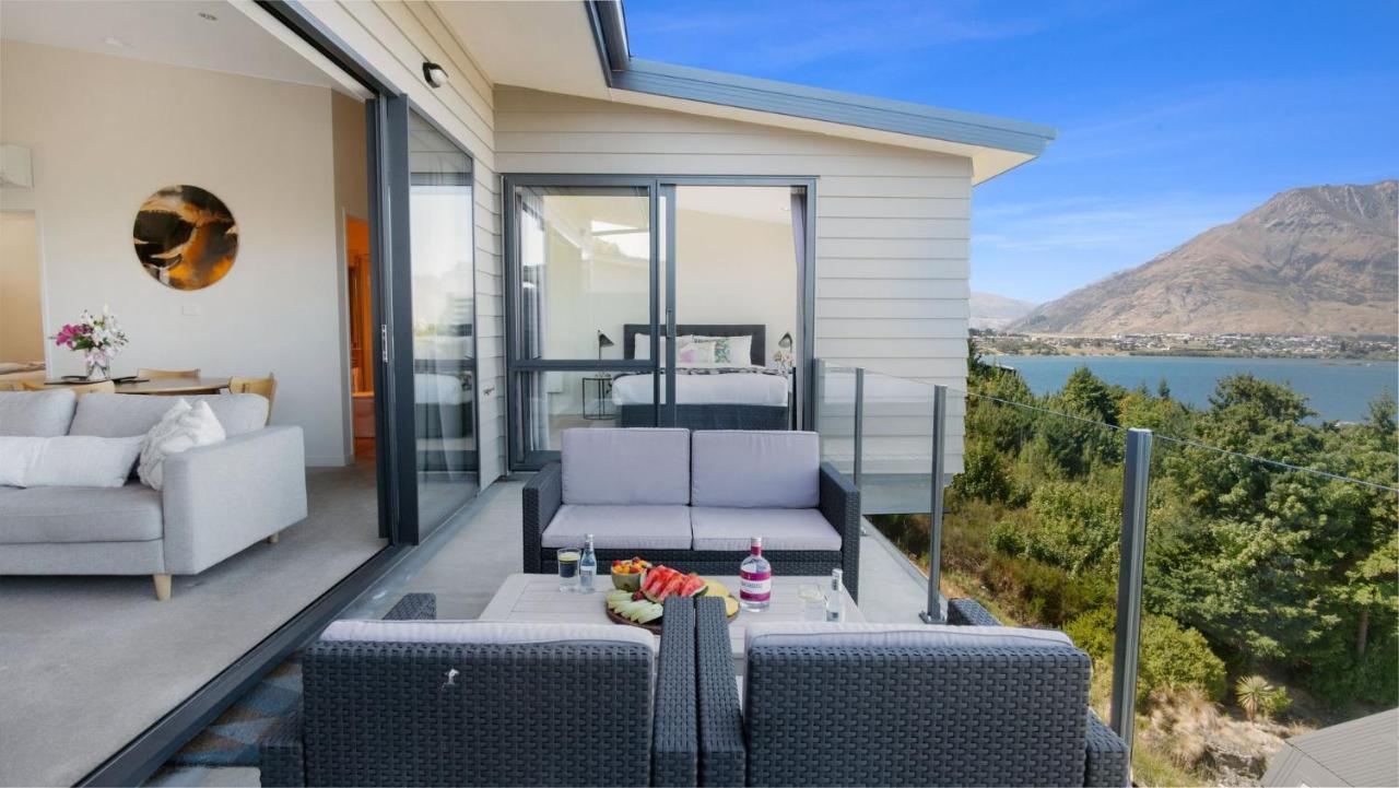 Whakatipu Bliss *