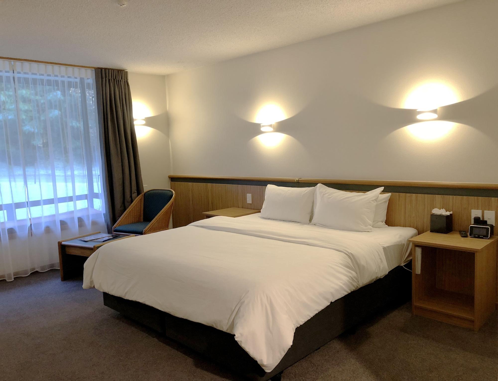 Swiss-belresort And Coronet Peak