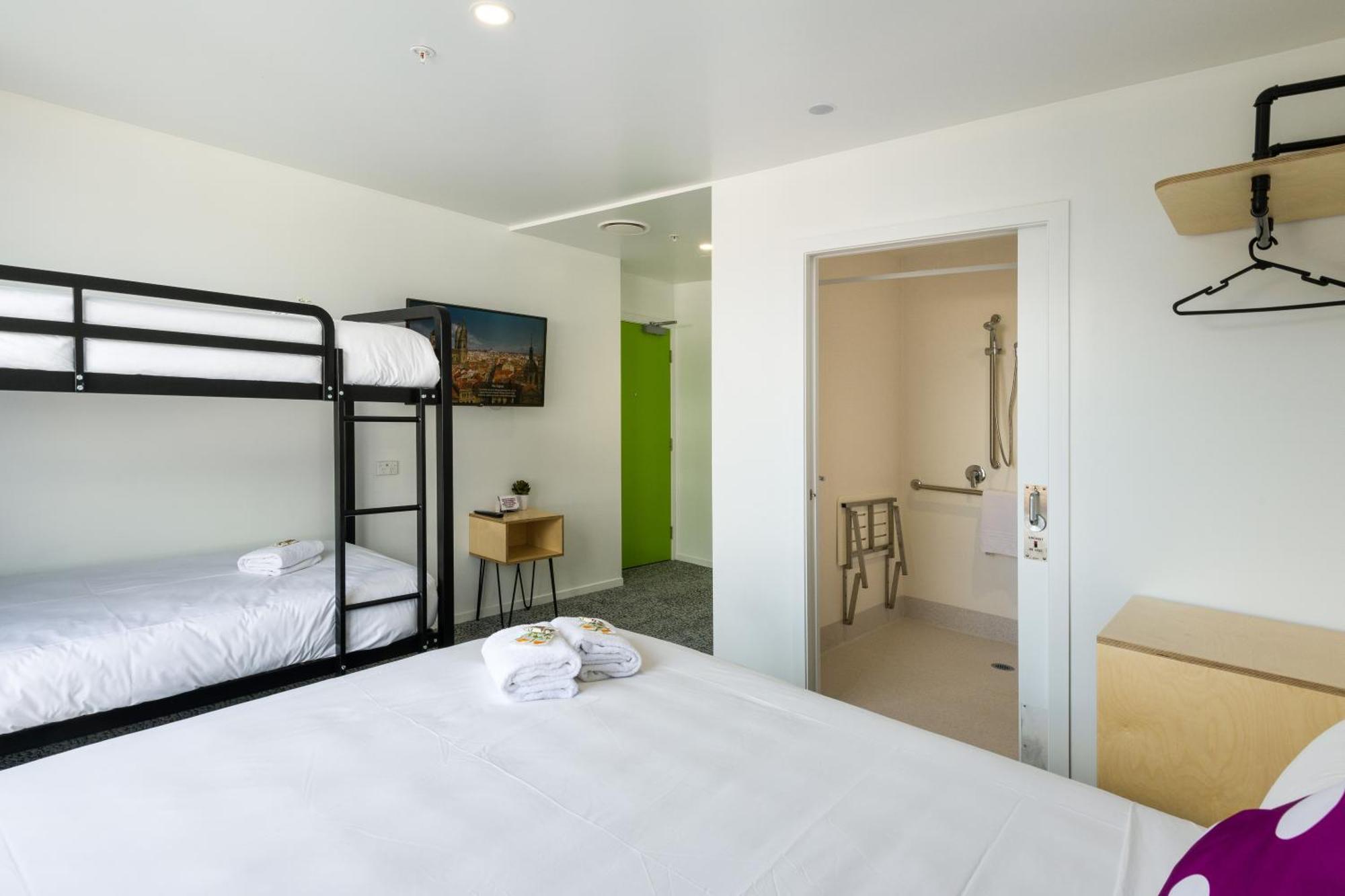 Lylo Hostel Queenstown