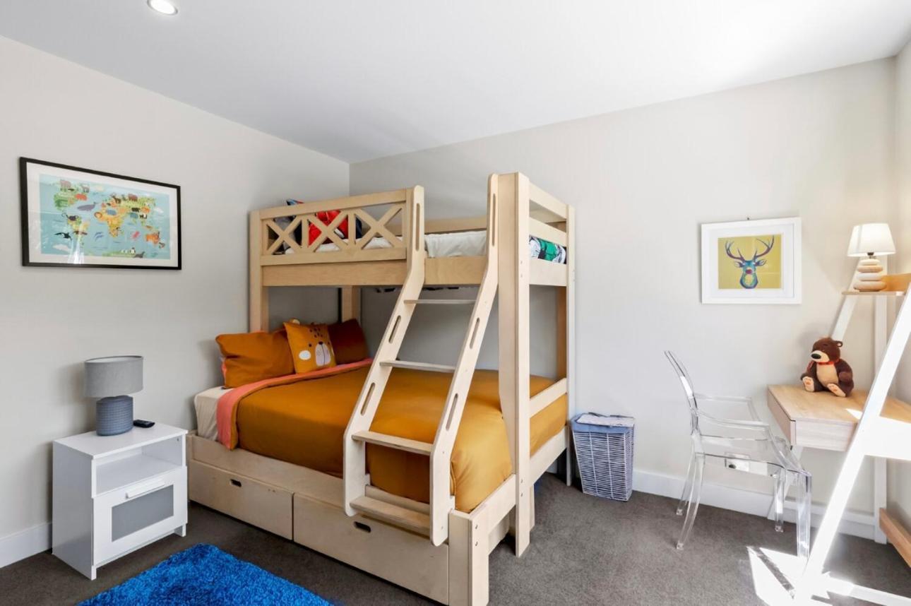 Snowland Estate Holiday home