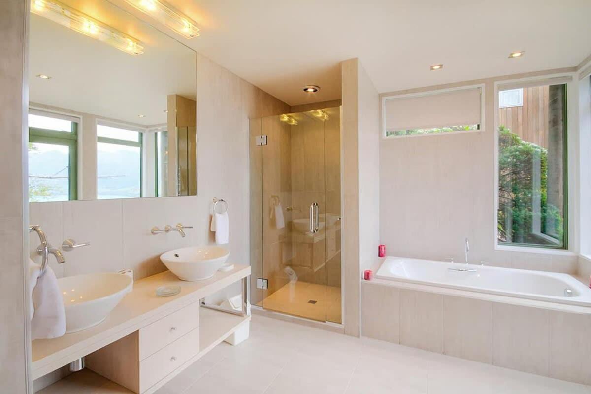 Ruby's Fernhill Vista Holiday home Queenstown