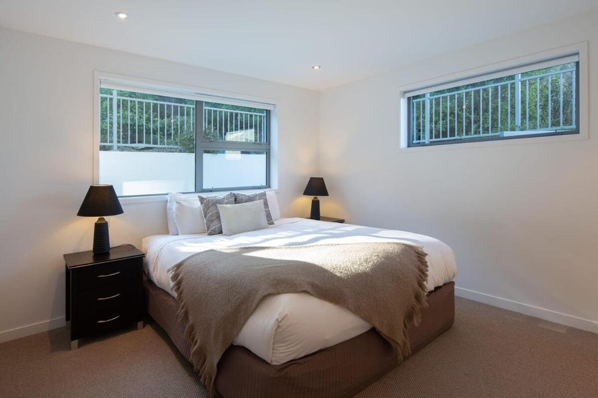 Alpine Edge Villa- Ac- Free Parking- Hot Tub- Bbq