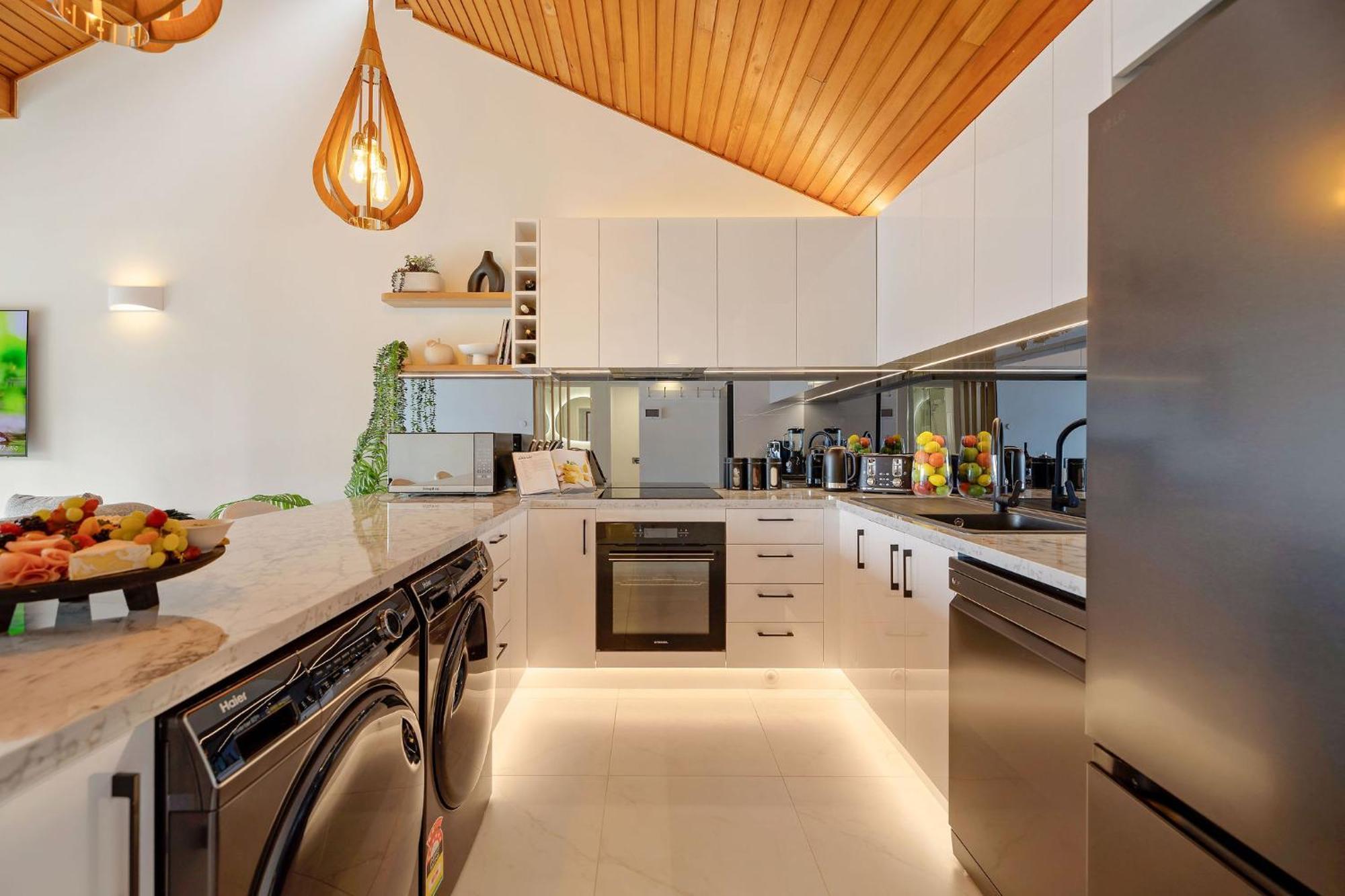 Distinctive Alpine Meadows Apartment *