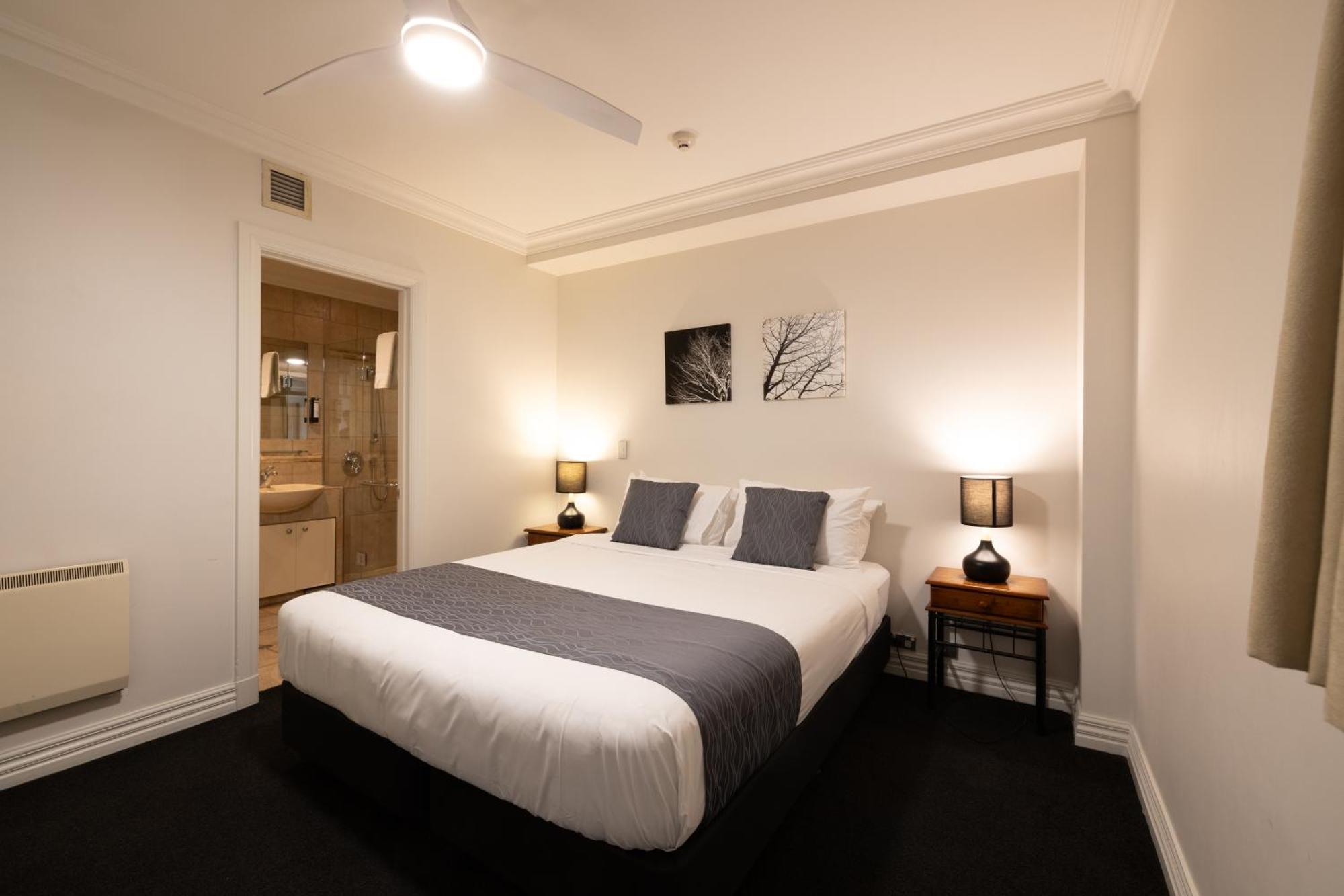 The Waterfront 4* Queenstown