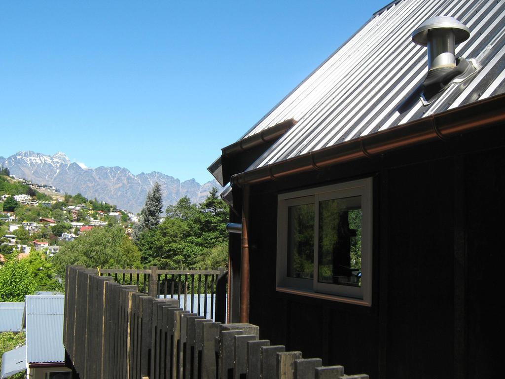 Pinewood Houses And