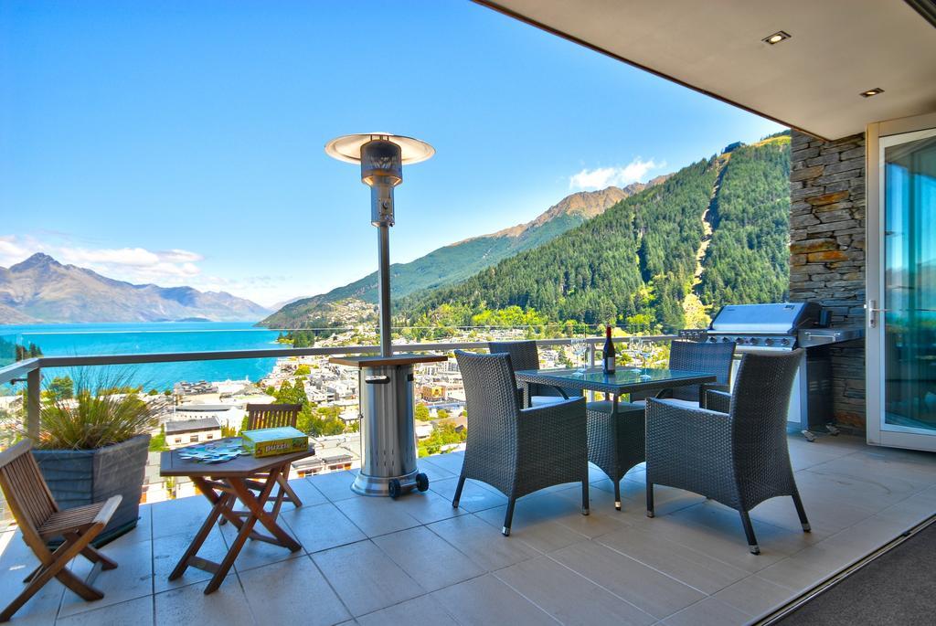 The Views And By Staysouth Villa Queenstown