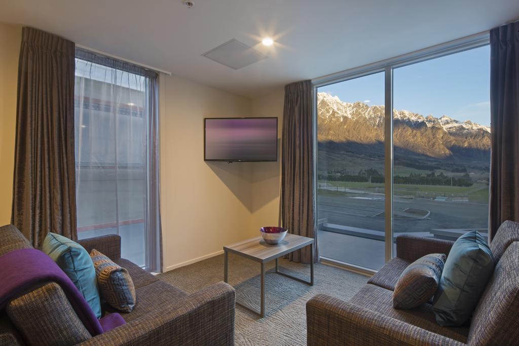 Hotel Ramada Suites By Wyndham Queenstown Remarkables Park Queenstown