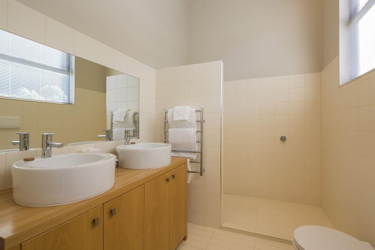 Shotover Penthouse & Spa By Staysouth Apartment Queenstown