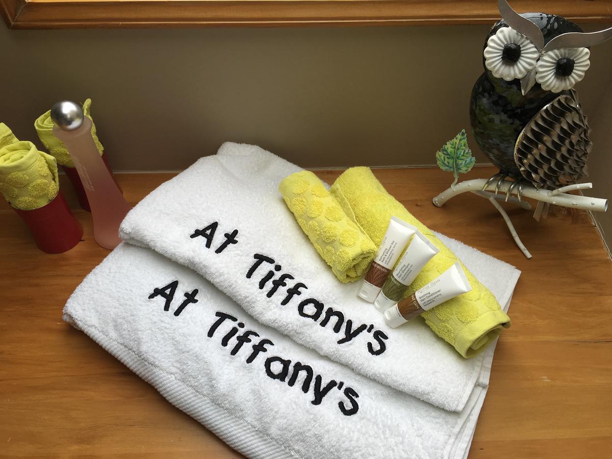Breakfast At Tiffanys Bed & Breakfast Queenstown