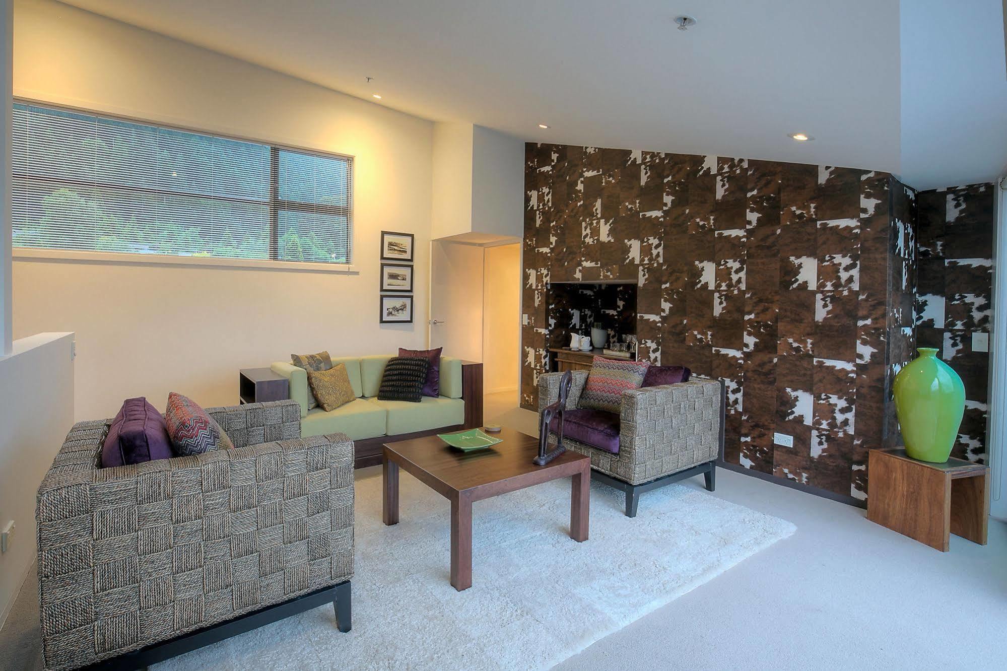 Shotover Penthouse & Spa By Staysouth
