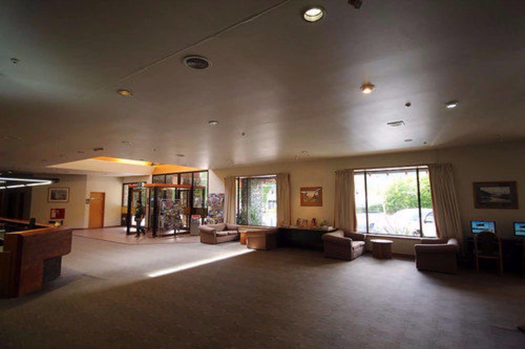 Swiss-belresort And Coronet Peak Hotel 3*