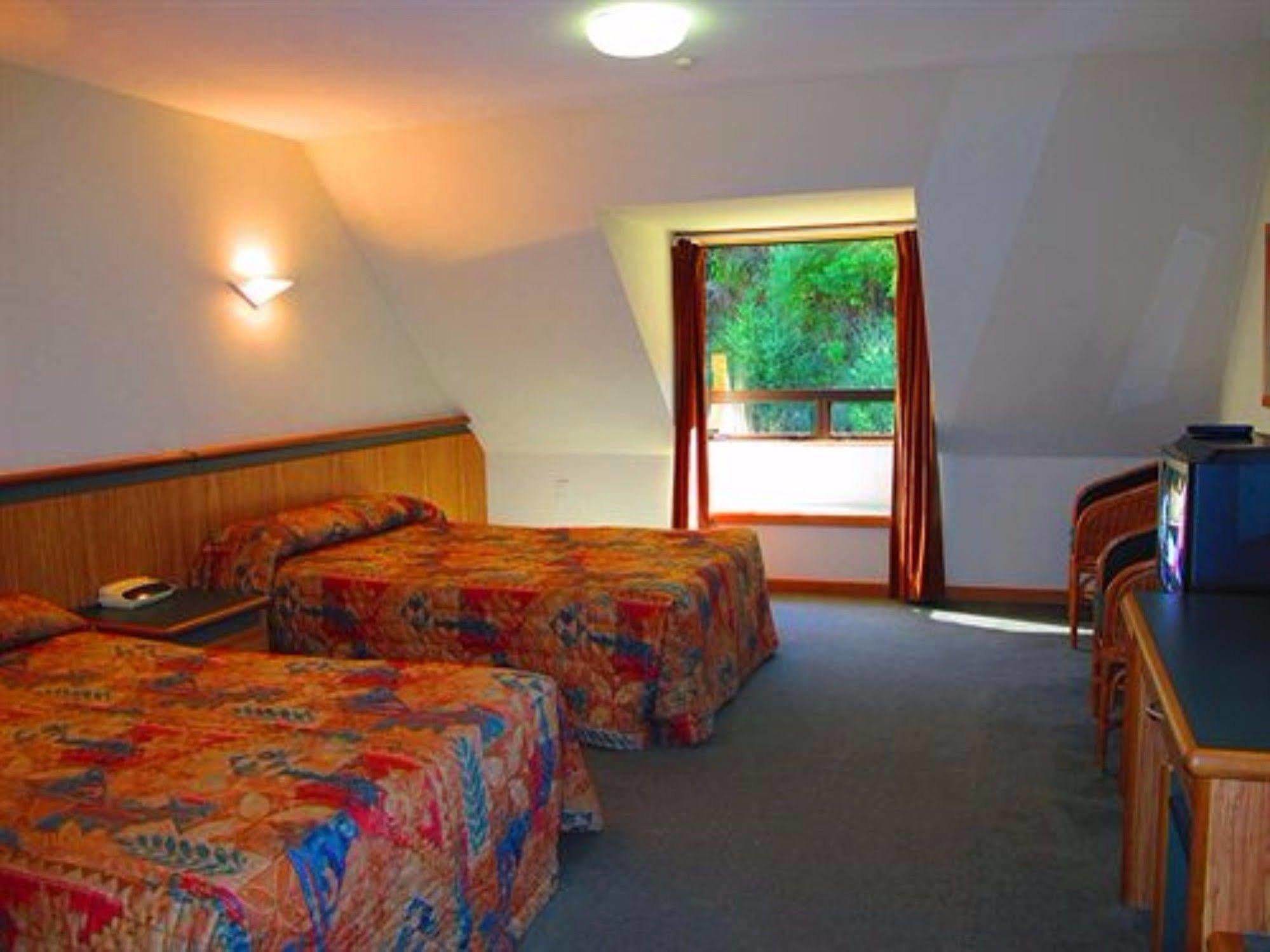 Swiss-belresort And Coronet Peak Hotel 3*