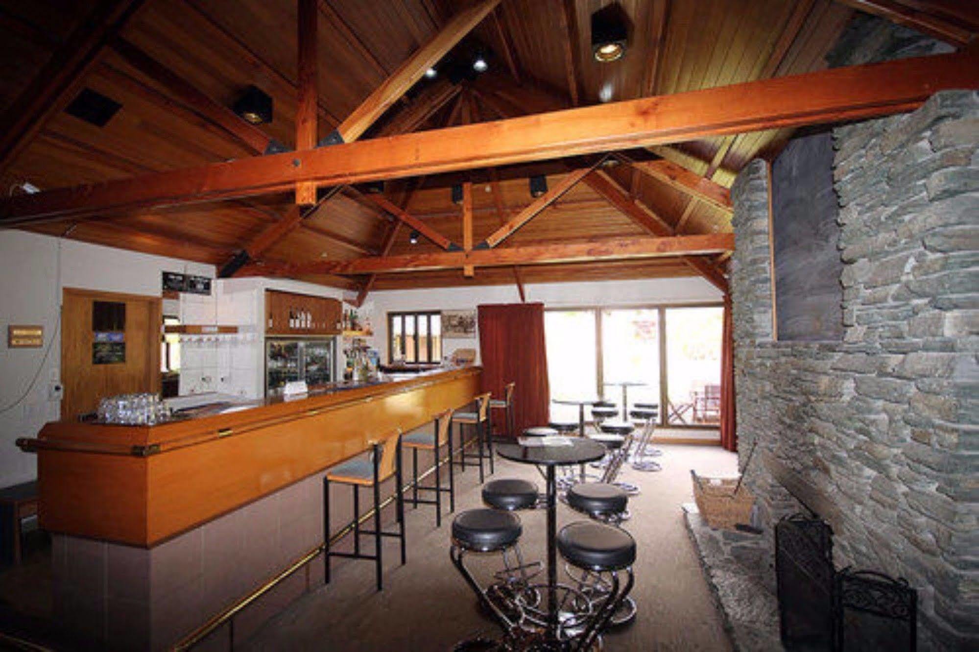 Swiss-belresort And Coronet Peak