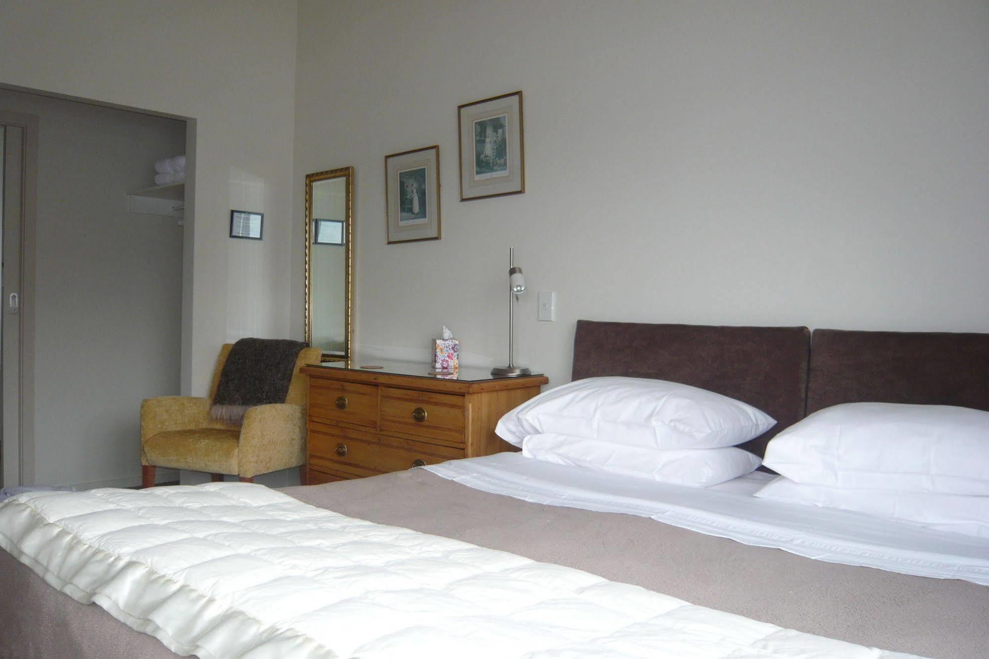 Bed & Breakfast The On The Hill