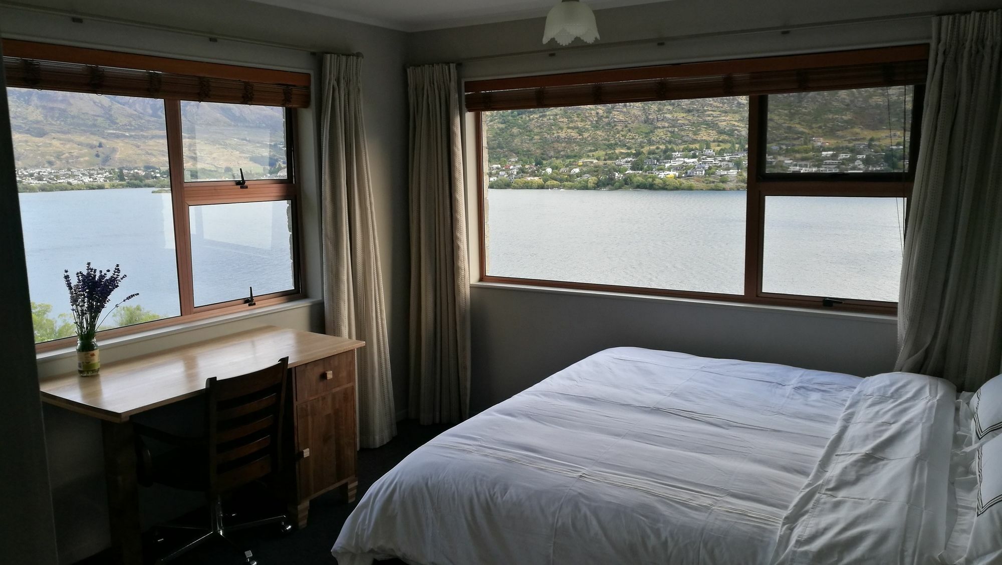 Hotel Aquarius De Lavender View