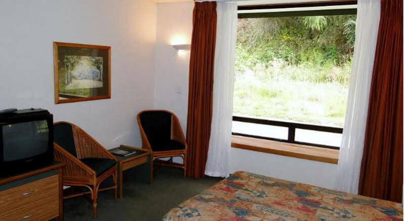 Swiss-belresort And Coronet Peak 3*