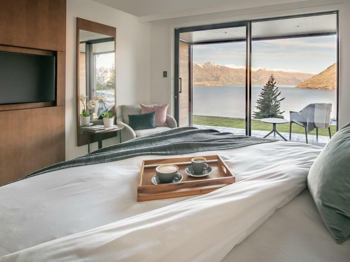 Kamana Lakehouse Hotel