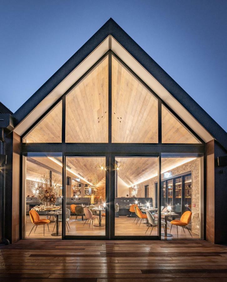 Hotel Kamana Lakehouse