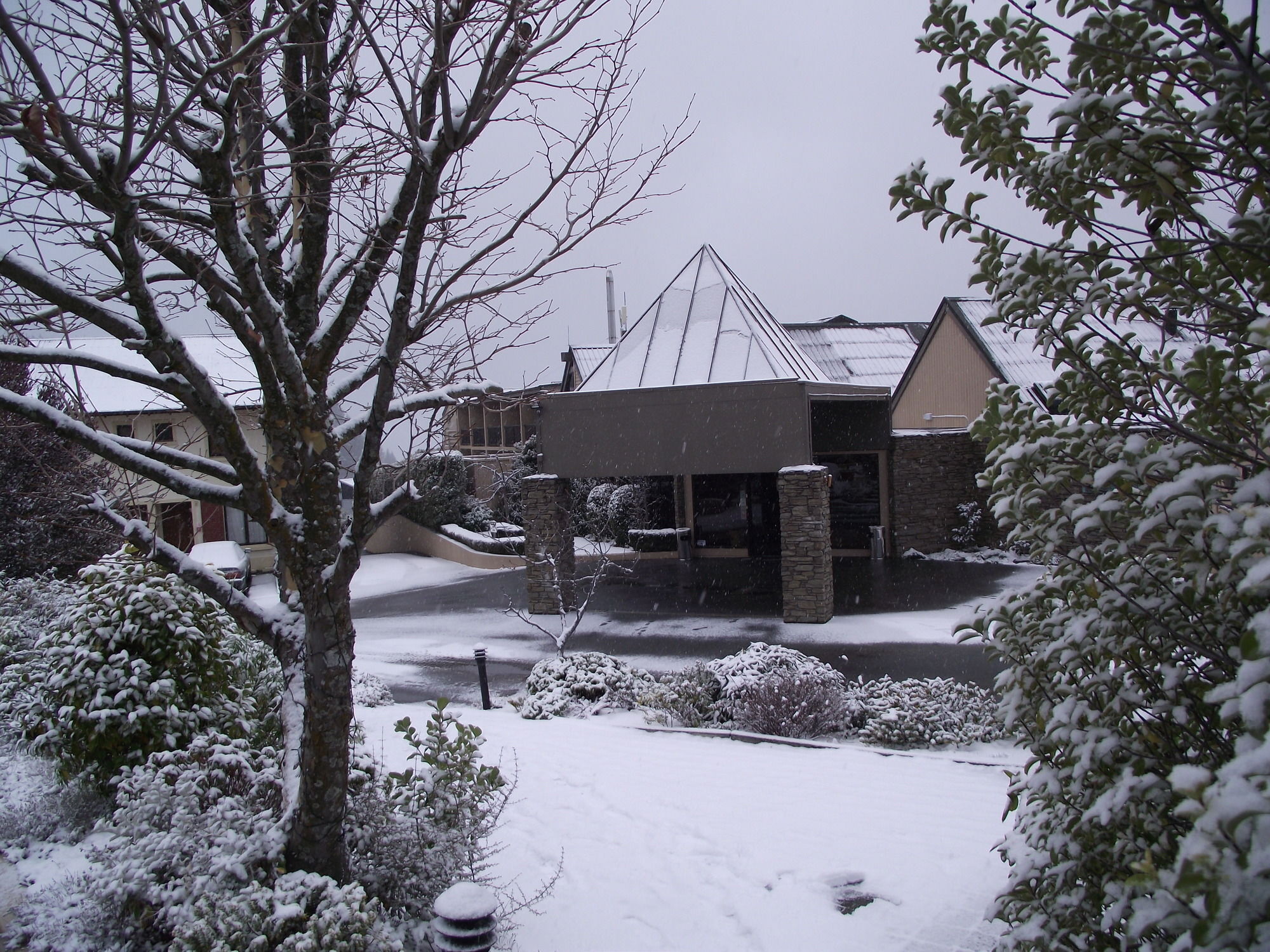 Kamana Lakehouse 4* Queenstown