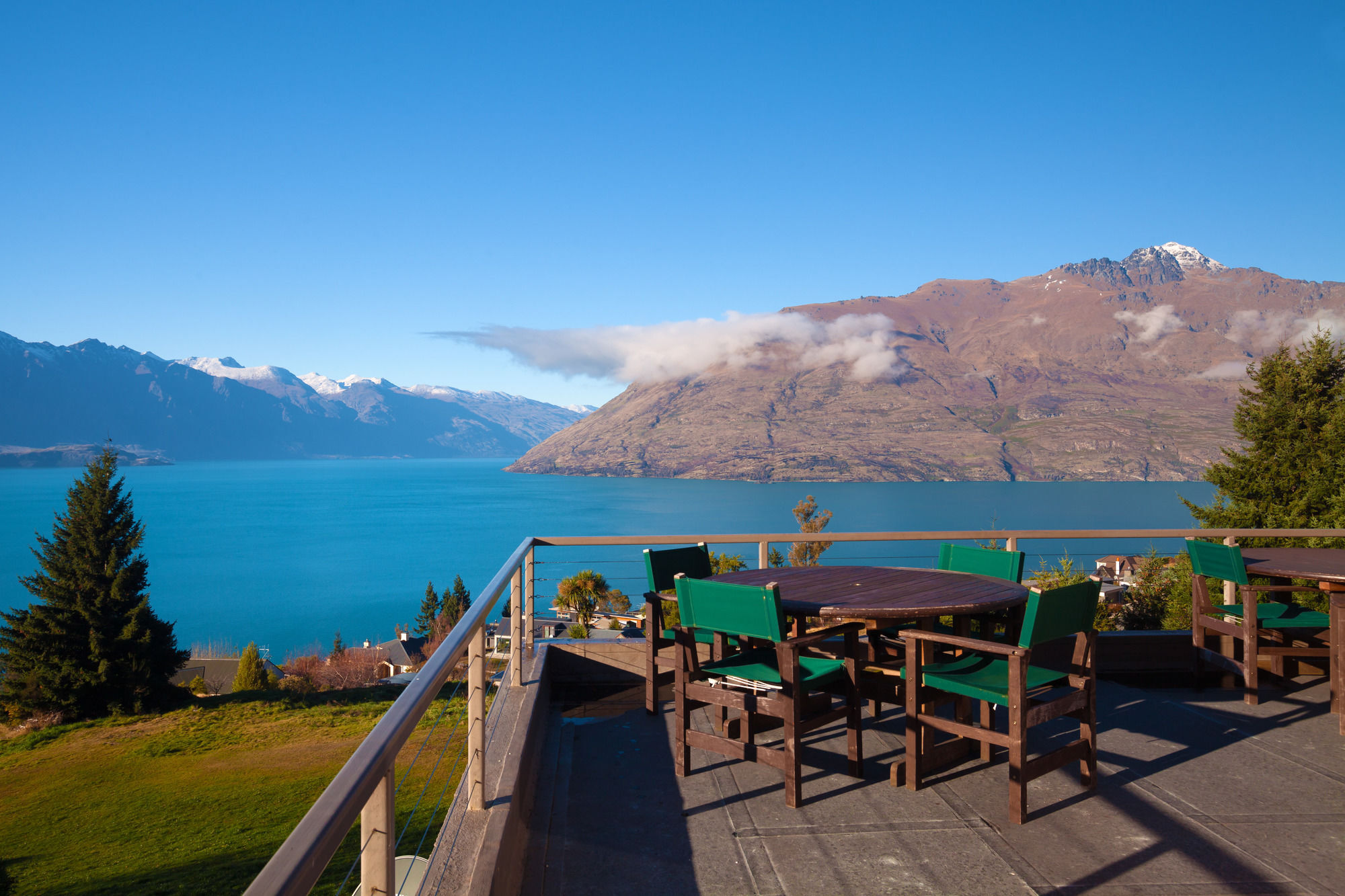 Hotel Kamana Lakehouse 4*