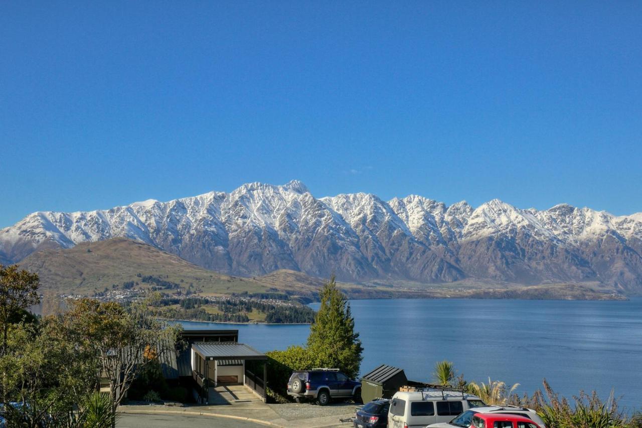 Alpine Haven, Panoramic Lake Views