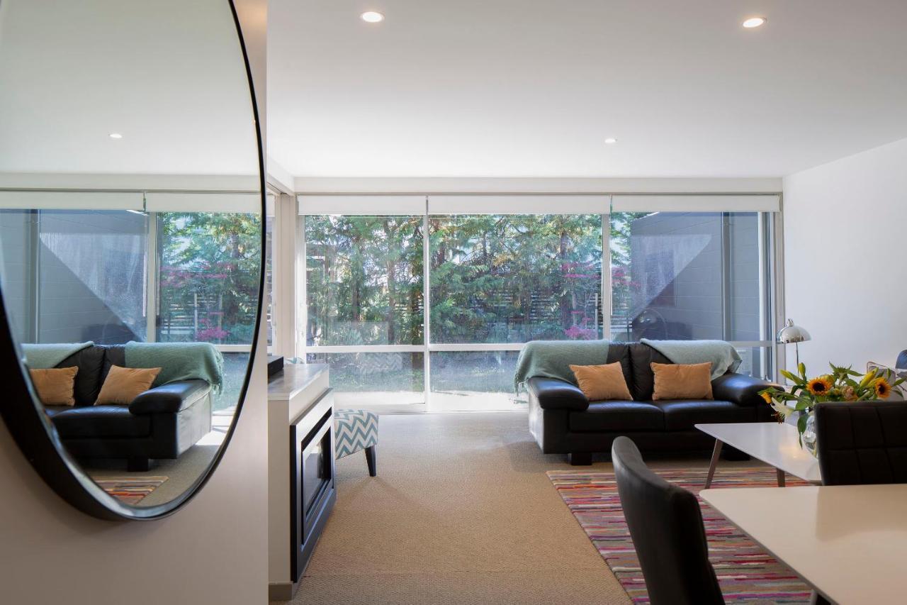 22 Hallenstein * Queenstown